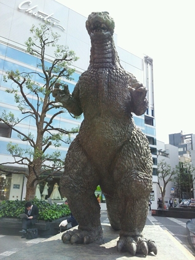 ゴジラブログ
