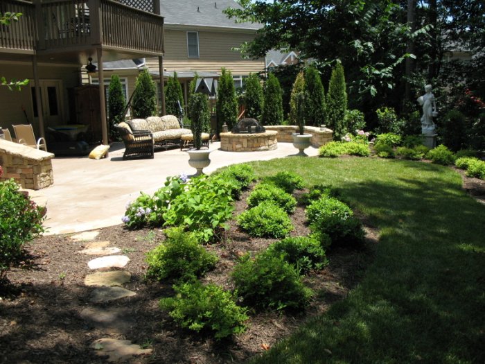 Patio Landscaping Photos