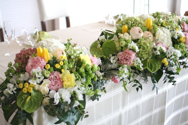 三重県伊勢市の花屋「マニエラ花店」三重県・伊勢市・伊勢志摩・鳥羽・松阪など、ウェディングブーケ・ウェディング装飾・結婚式・披露宴・高砂装花・テーブル装花