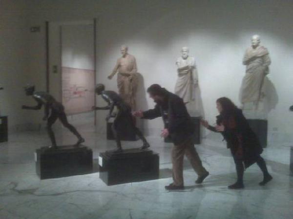 how_to_make_museums_fun_18.jpg