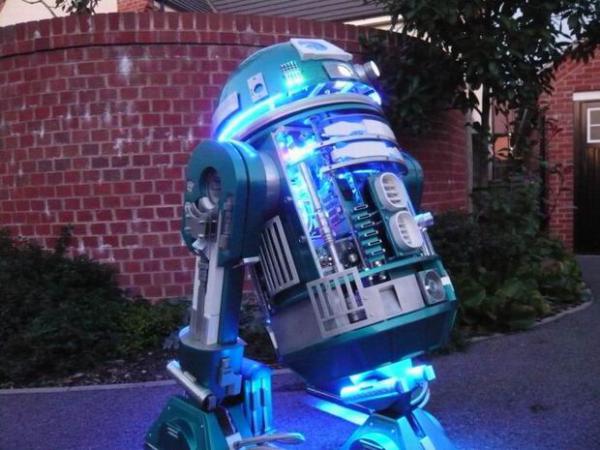 komputer_r2d230.jpg