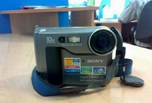sony_digital_mavica_thumb.jpg