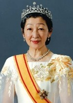 tiara01-m.jpg
