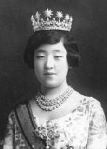 tiara01-n.jpg
