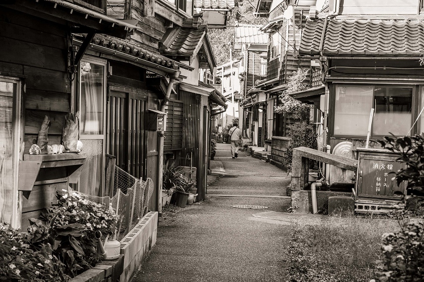 寝屋のメインストリート