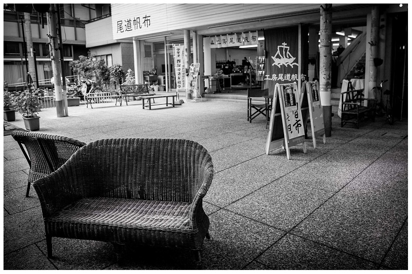 本通り商店街・尾道帆布