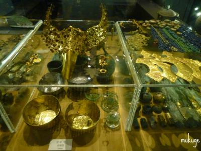 金冠塚副葬櫃出土品2