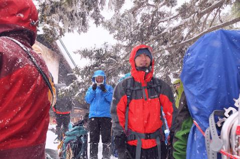 合戦小屋(標高2380m) -121231