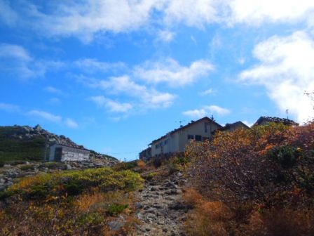 西駒山荘