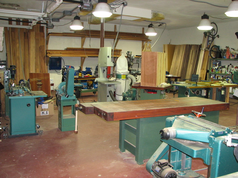 Small Woodworking Shop Designs