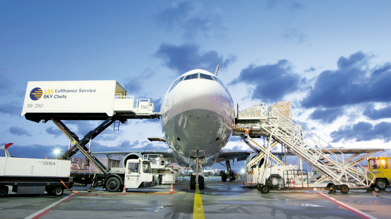 airport cargo