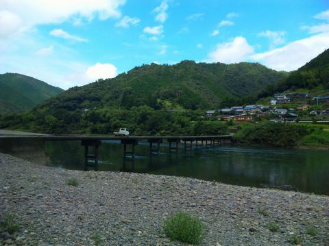岩間の沈下橋 (8)