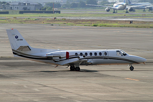 中日本航空 セスナ560 JA118N