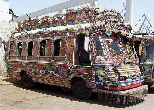 pakistanbus.jpg