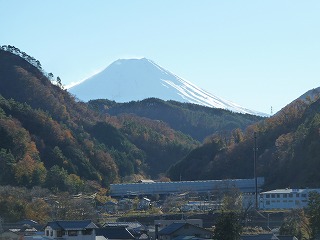 初狩パーキング富士山