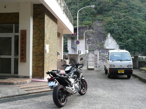 BP1060703.jpg