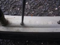 20121128_bicycle_tire_tube_replacement_02.jpg