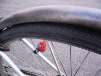 20121128_bicycle_tire_tube_replacement_07.jpg