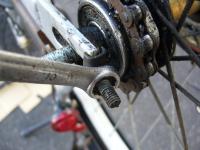 20121128_bicycle_tire_tube_replacement_14.jpg