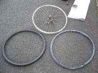 20121128_bicycle_tire_tube_replacement_17.jpg