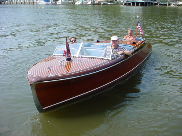 runabout boat building