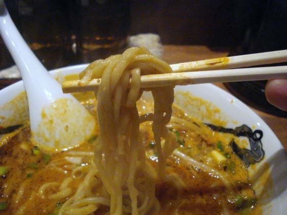 02麺拡大