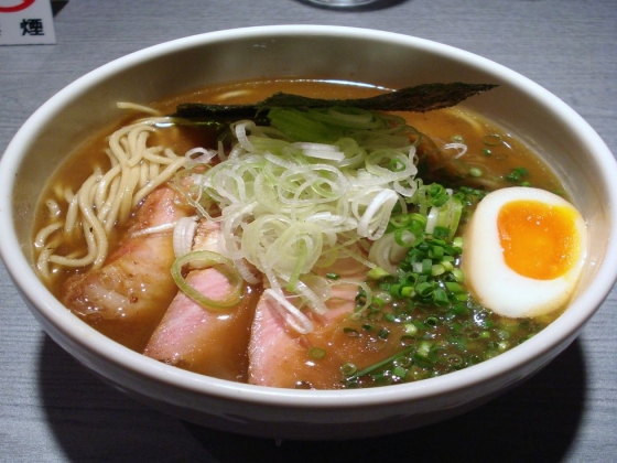 01_鶏油(塩・中太麺)