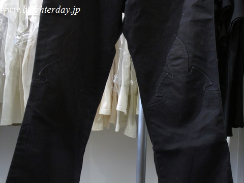 chromeheartspants02.jpg