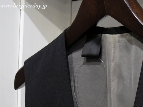 hoolywoodvest03.jpg