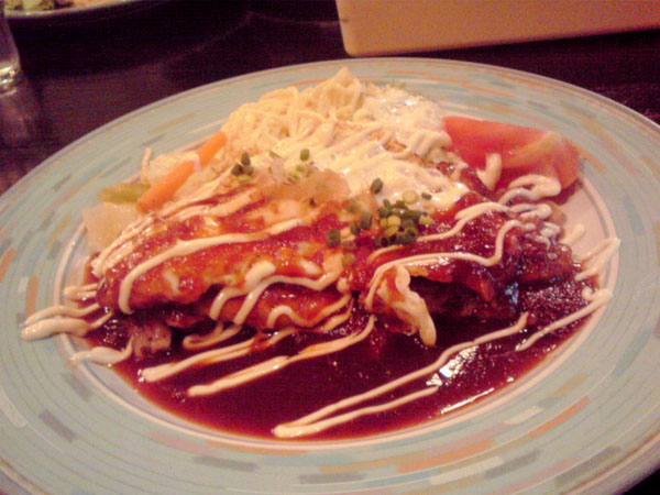 カントリーファームの薄切りポークと玉子の重ね焼きお好み焼きソース