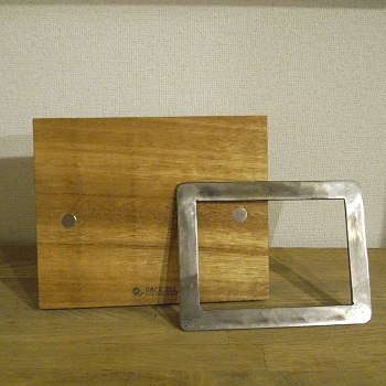 a352