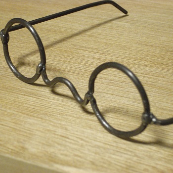 a359