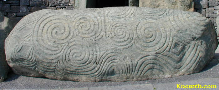 3newgrange.jpg