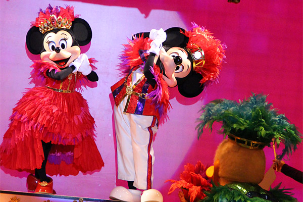 LOVE*Mickey* - ラブラブすぎてツライ…！！ミニオのミッキーと
