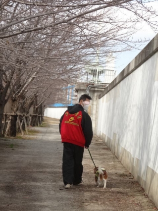 圧迫感有