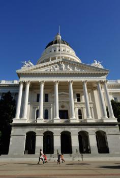 12Sacramento_02.jpg