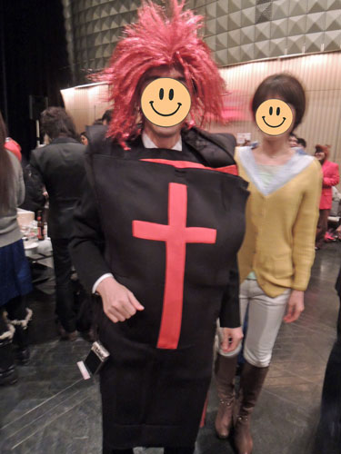 棺桶コスプレ(笑)