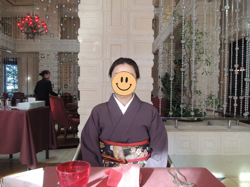 よこさん