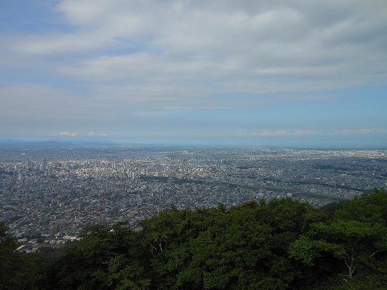 藻岩9