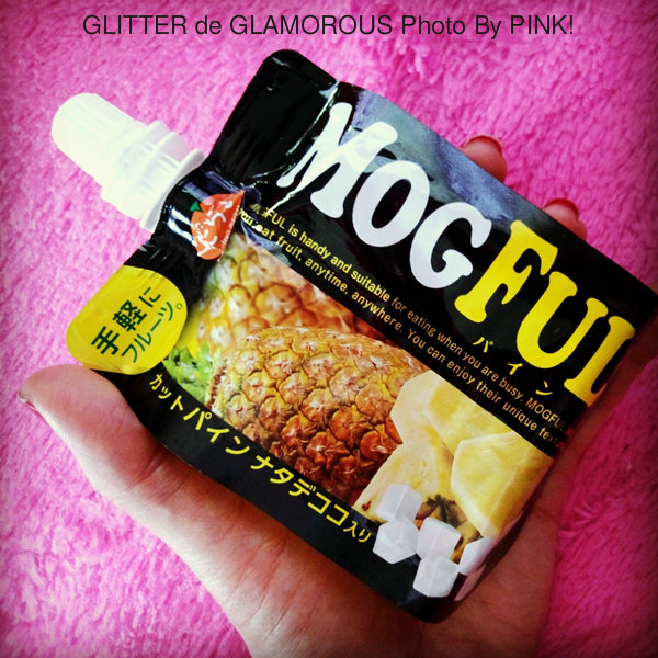 パウチ型のゼリーMOGFUL