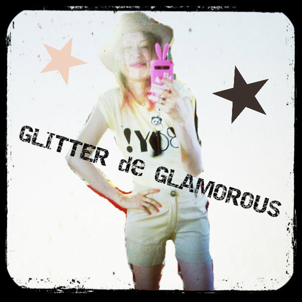 GLITTER de GLAMOROUS-大人ショートパンツ着画