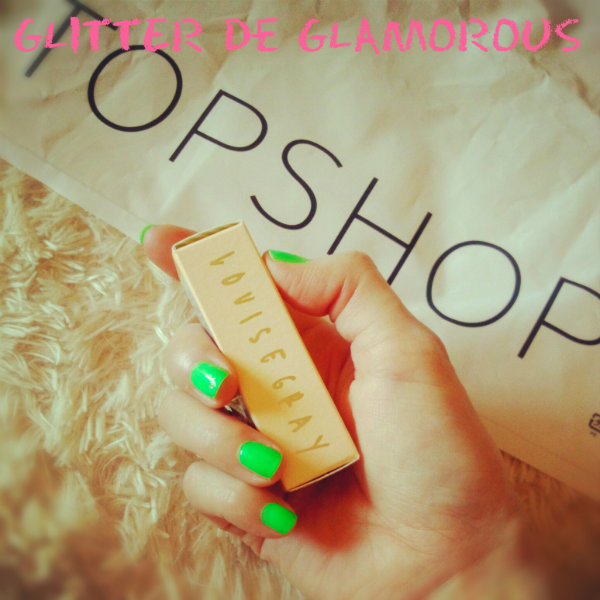 TOPSHOPのルイーズ・グレイ リップカラー