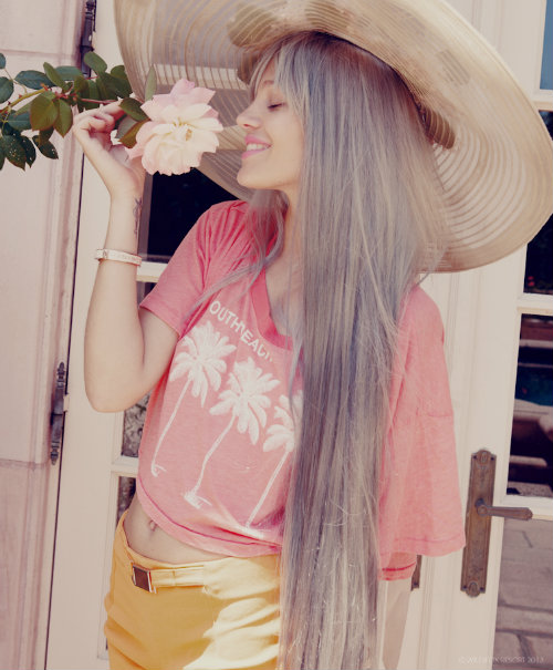 GRANNY_WILDFOX_RESORT