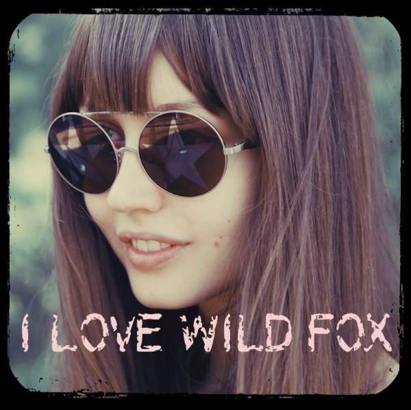 WILDFOX SUN stare at the sun