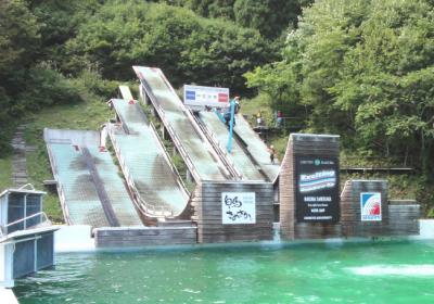 DSC02439-b.jpg