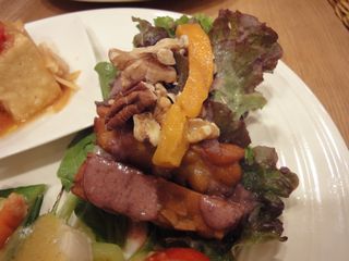 テンペと季節野菜のサラダ