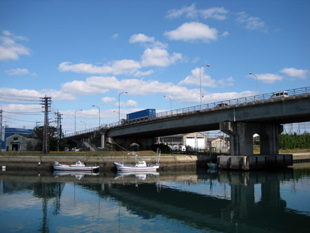 f255.jpg