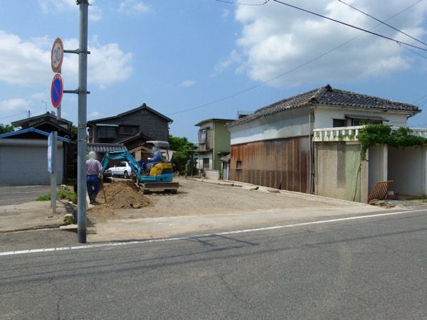 12061800.jpg