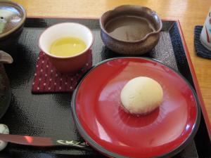 諏訪園栗餅