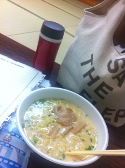 fc2blog_20121004170928fd7.jpg
